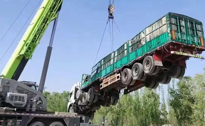 山阴道路脱困救援案例